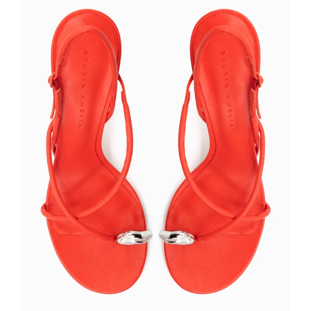 Studio Amelia Pebble Ring 90 Heel | Lobster